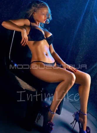 Стриптизерша Стэйси №4899, 26 лет